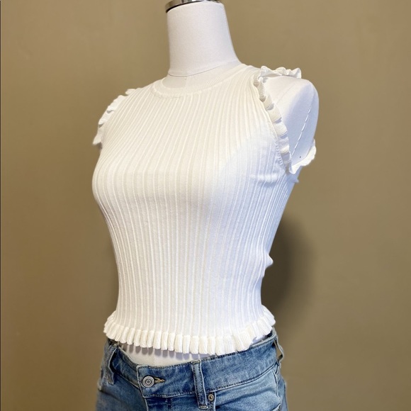 SLEEVELESS FRILL TOP - Picture 3 of 4